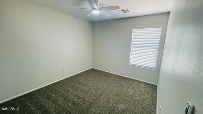 Building Photo - 40304 W Hayden Dr
