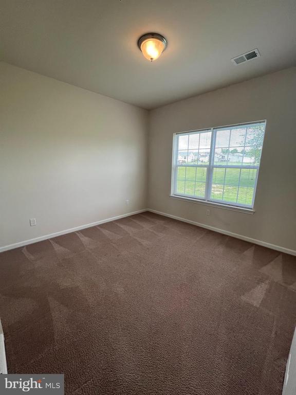 Building Photo - 103 Goods Wy