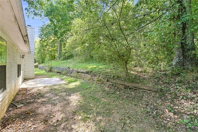 Building Photo - 3061 Herscu Way