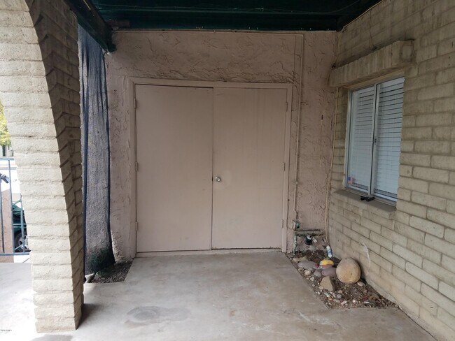 Building Photo - 1500 W Rio Salado Pkwy