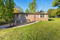 Building Photo - 7800 Temple Acres Dr