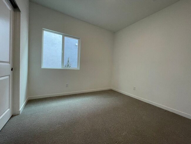 Building Photo - Brand-New, Never-Lived-In Home in a Top-Rated School District!