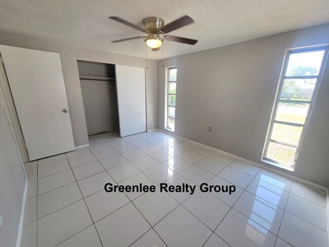 Building Photo - Updated 3 Bedroom/1.5 Bathroom POOL Home i...
