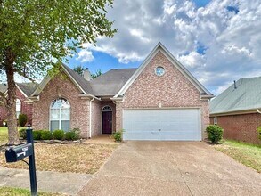 Building Photo - Cordova- Great Location- 3 bedroom/2bath h...