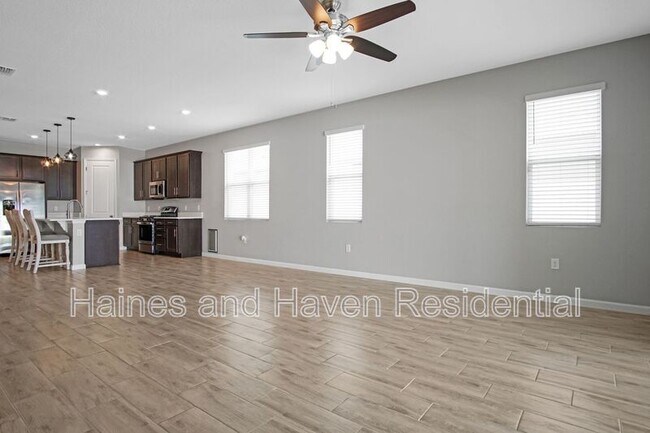 Building Photo - 183 Arlington Square Ct