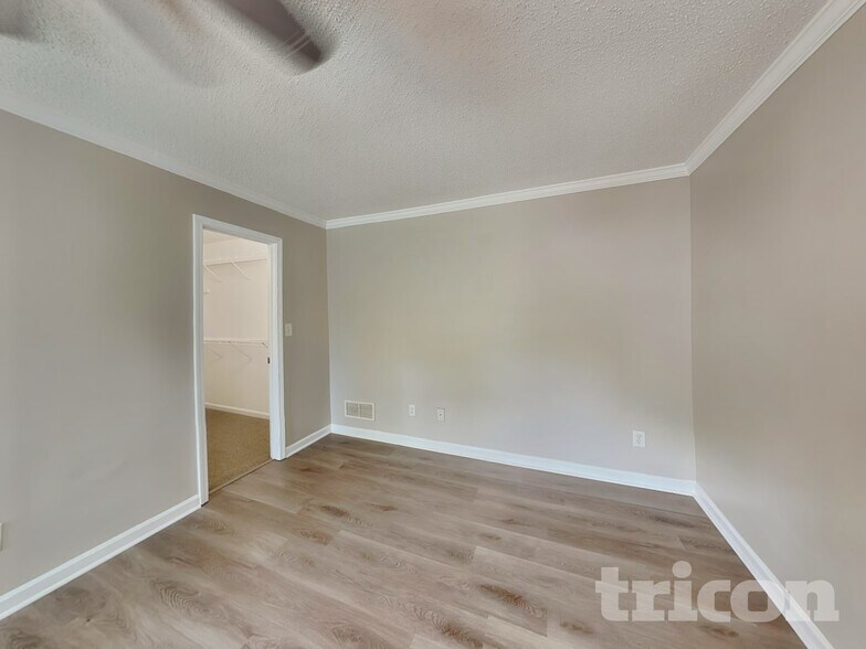 Building Photo - 109 Riley Way