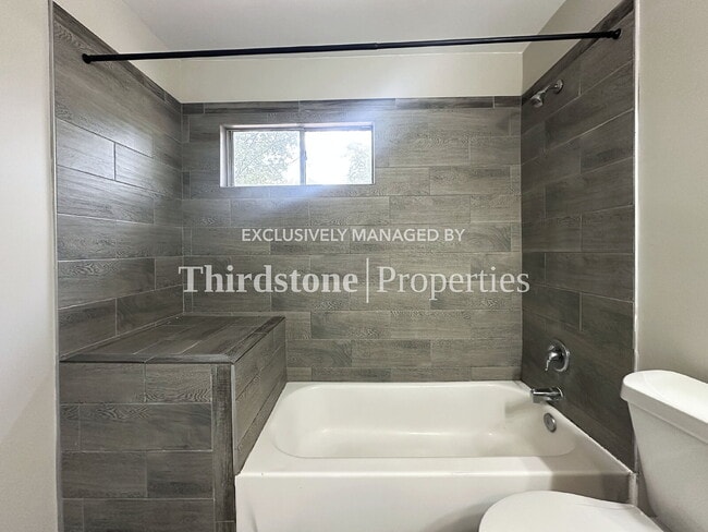 Building Photo - 9228 Waynesboro Ave