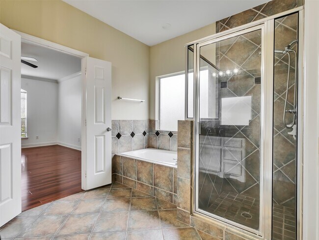 Building Photo - 4409 Juan Carlos Ct