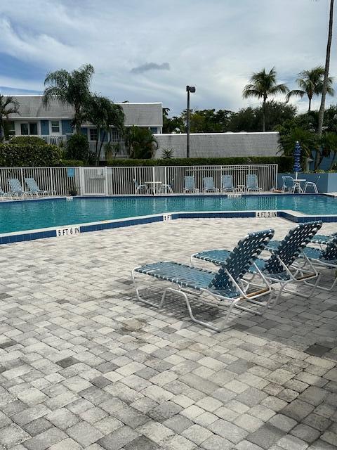 Building Photo - 804 Ocean Dunes Cir