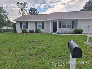Building Photo - 4172 NE 35th Avenue Rd