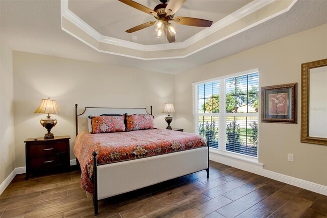 Building Photo - 6028 Sundown Dr