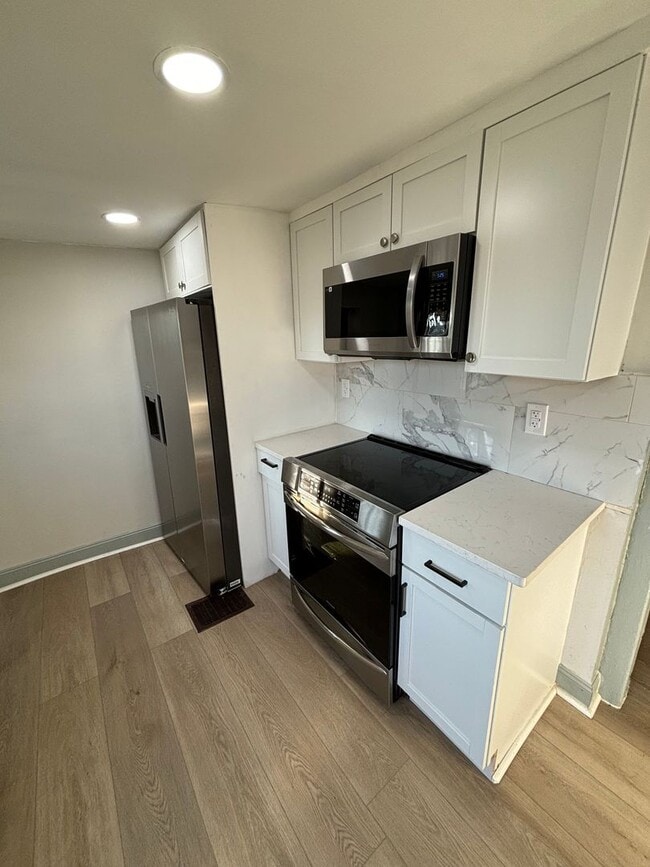 Building Photo - Newly Renovated 4 Bedroom, 1.5 Bath in Pottstown