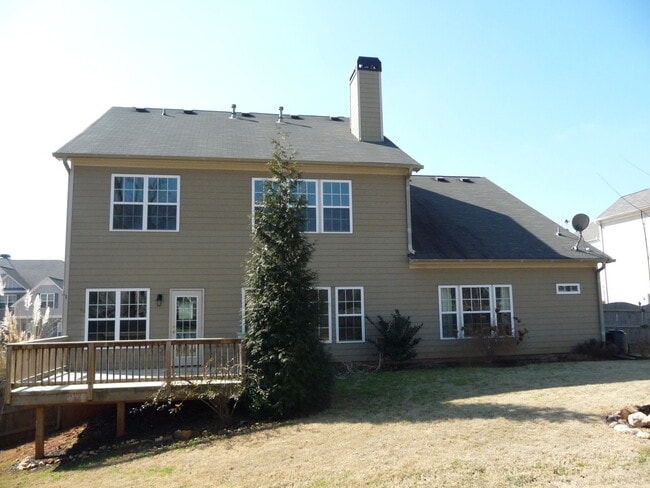 Building Photo - Executive Home!