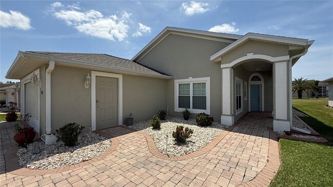 Building Photo - 137 Ridge View Dr
