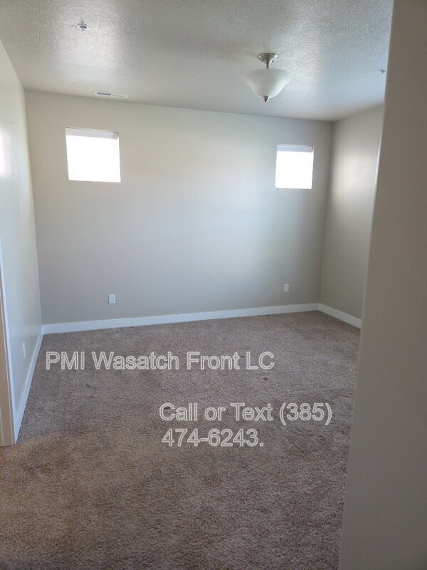 Building Photo - 3772 W 1850 N