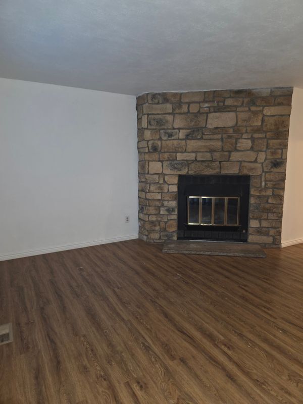 Building Photo - 2915 W 81st Ave