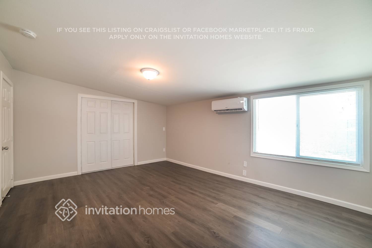 Building Photo - 3326 W Larkspur Dr