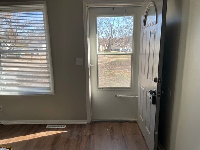 Building Photo - Budget-friendly Home For Rent In La Vista!!!