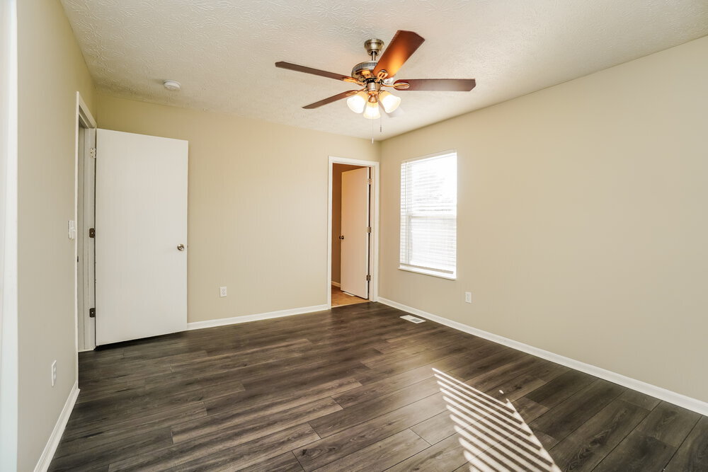 Building Photo - 1365 Randan Dr