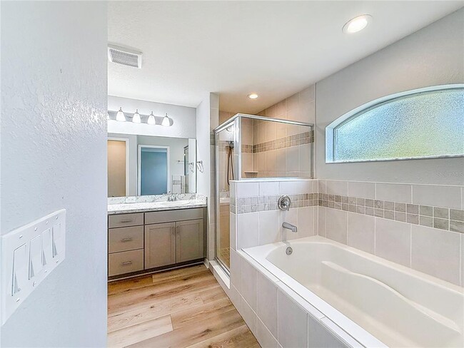 Building Photo - 6945 Gideon Cir