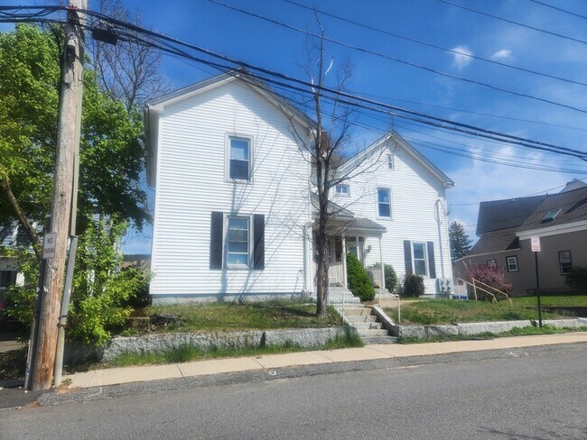 Primary Photo - 30 Mt Pleasant Ave