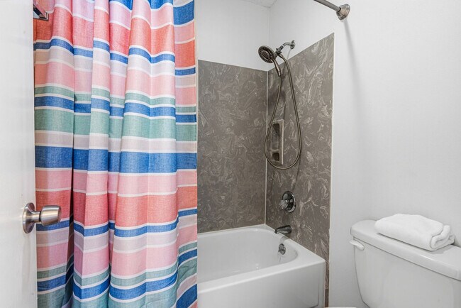 Building Photo - 16 Gulf Breeze Ct