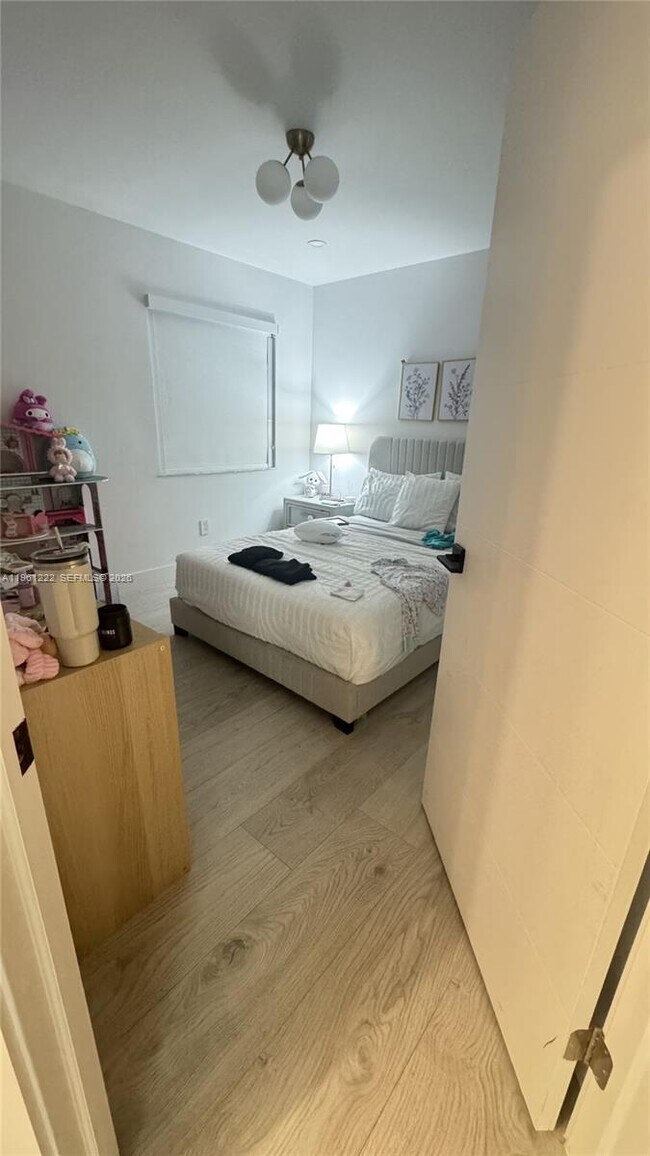 Building Photo - 11340 NW 52nd Ln