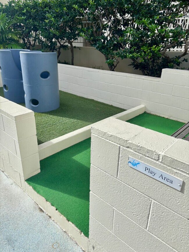 Building Photo - For Rent | A 3 Bedroom, 3 Bathroom, with 1 Assigned Parking Stall at Waipuna