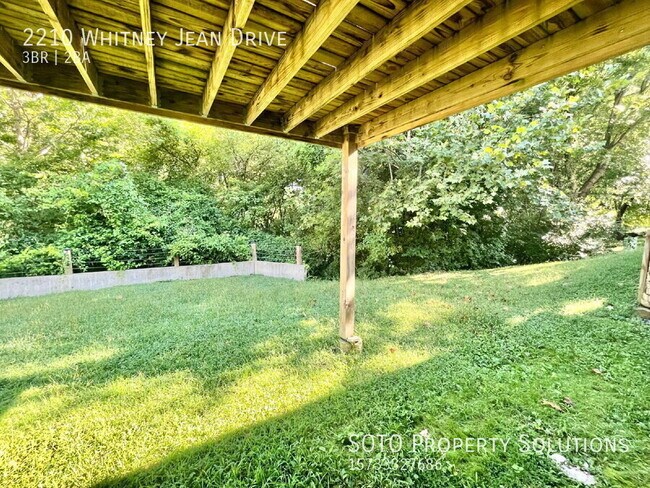 Building Photo - 2210 Whitney Jean Dr