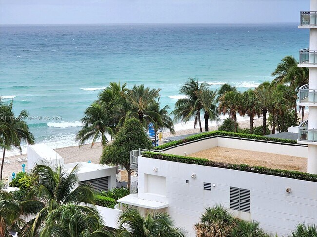 Building Photo - 3505 S Ocean Dr