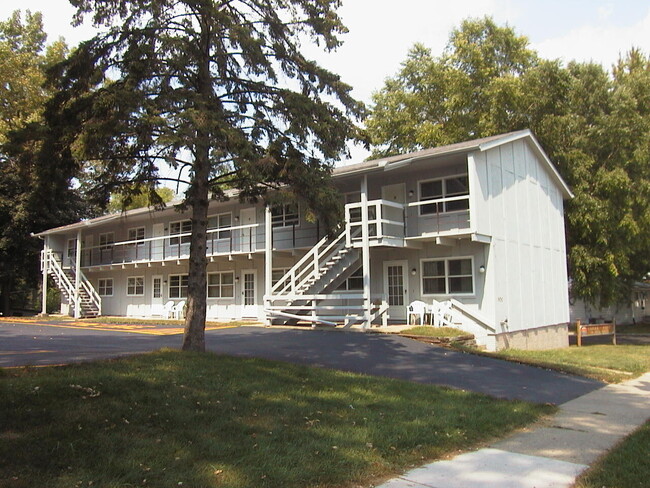 Building Photo - 4th Street Apartments