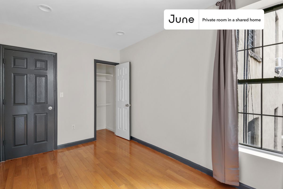 Building Photo - Room in Shared 3 bed/1 bath home in East Village