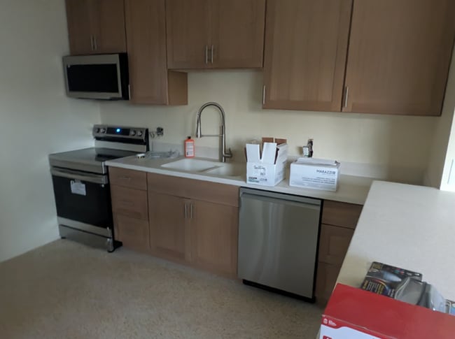 Building Photo - 1432 Poinciana Rd