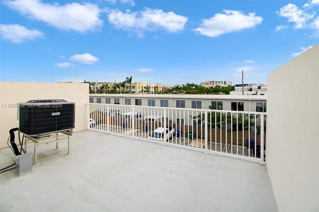 Building Photo - 14482 SW 259th St