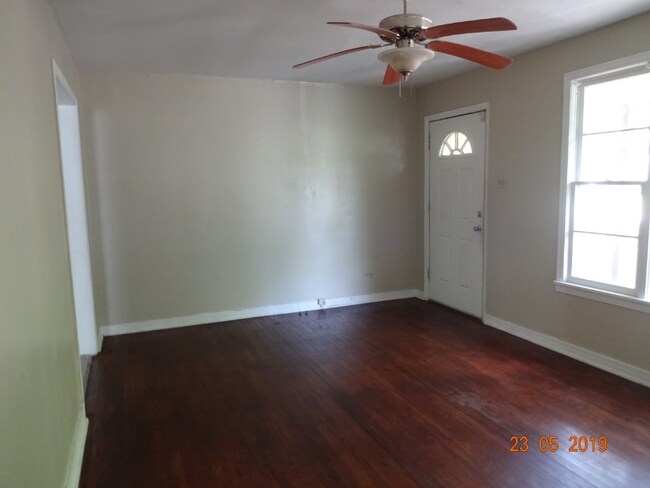 Building Photo - 3813 Harrison Street