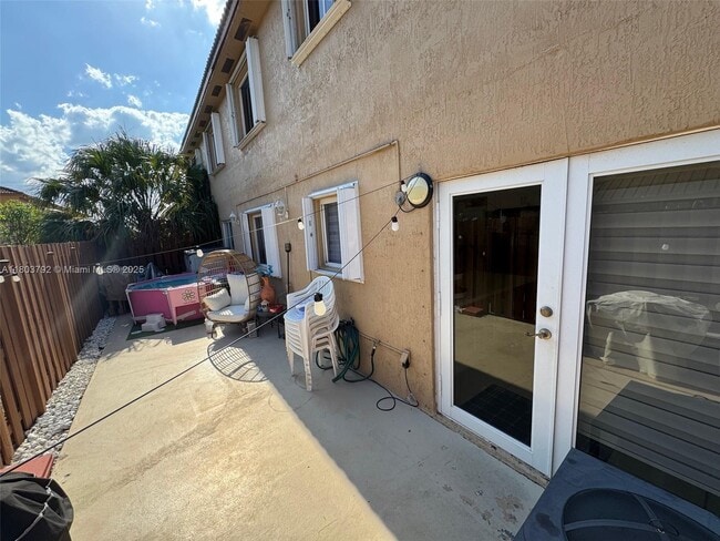 Building Photo - 17358 NW 74th Ave