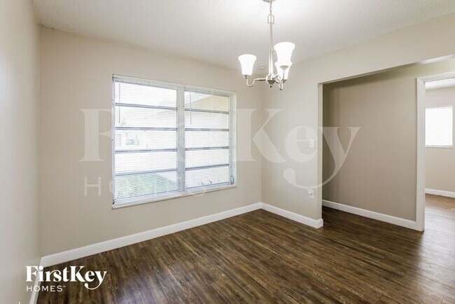 Building Photo - 9371 NW 35th Manor