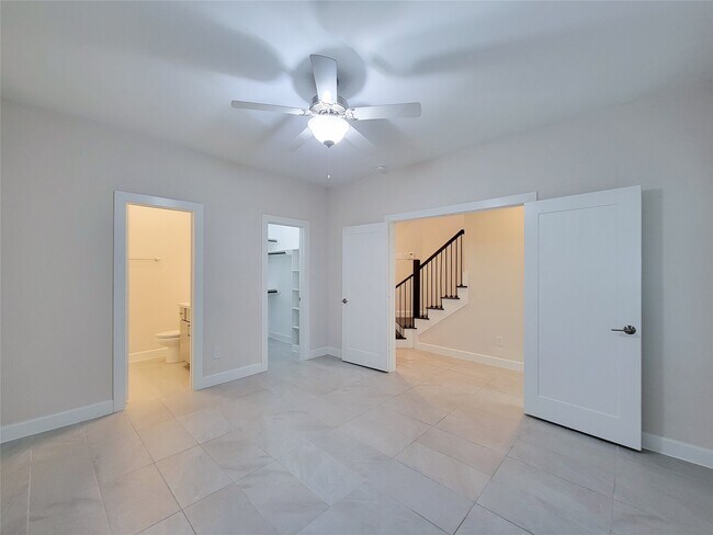 Building Photo - 845 Fisher St