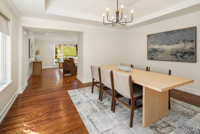Building Photo - Elegant 4 Bedroom 2.5 Bath Tuscan Style Home in Magnolia West Hill