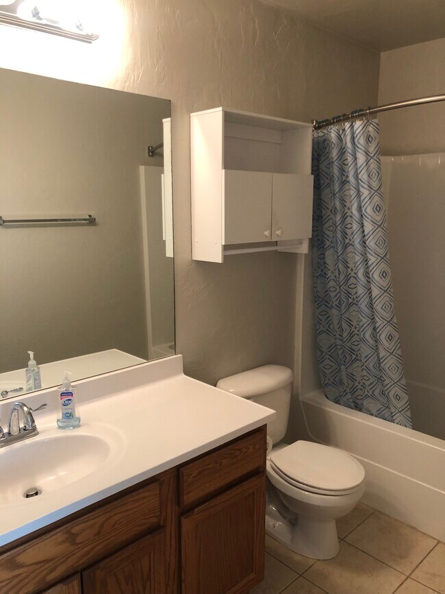 Building Photo - 509 Cherokee Gate Dr