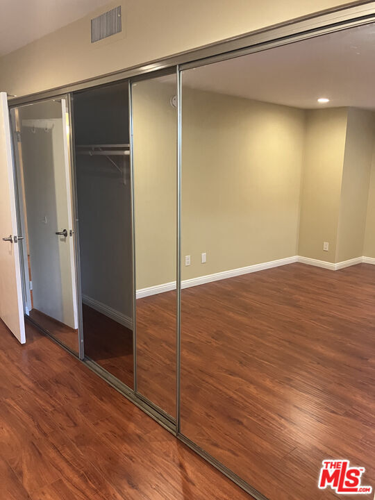 Building Photo - 698 S Berendo St