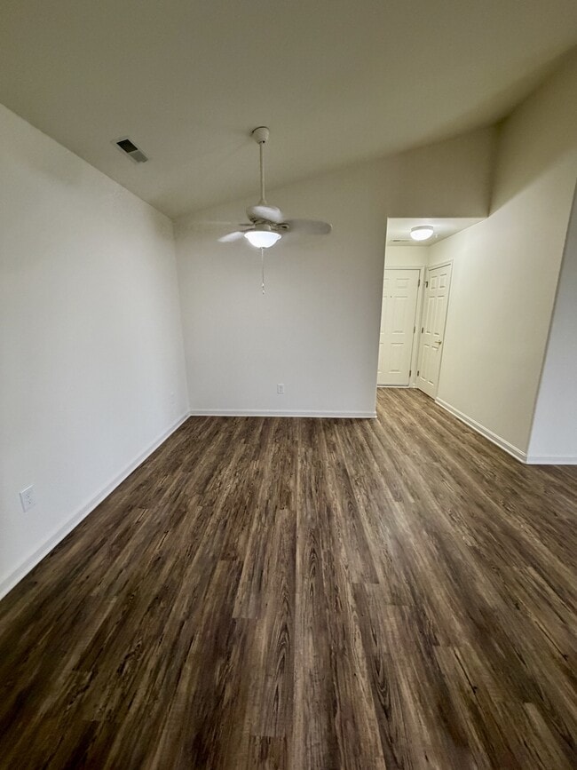 Building Photo - 3203 E Brookmyer Dr