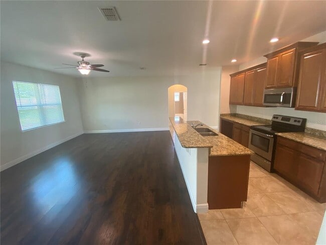 Building Photo - 33943 Emerald Pond Loop