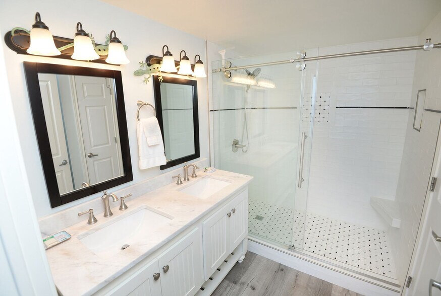 Building Photo - 104 Gulfside Ct