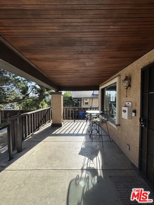 Building Photo - 147 N Dillon St