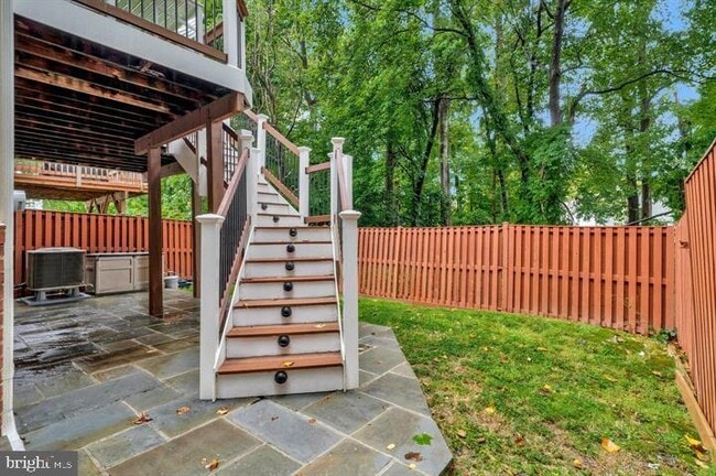 Building Photo - 4541 Monmouth St