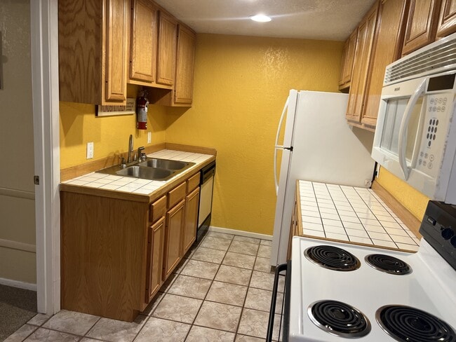 Building Photo - 25972 US-70