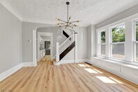 Building Photo - 9807 Parkgate Ave
