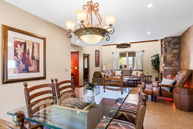 Building Photo - 9972 E Del Monte Ave