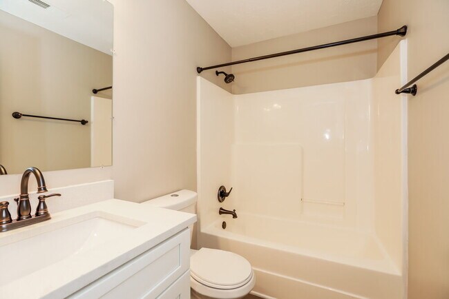 Building Photo - 4505 Hunters Green Cir